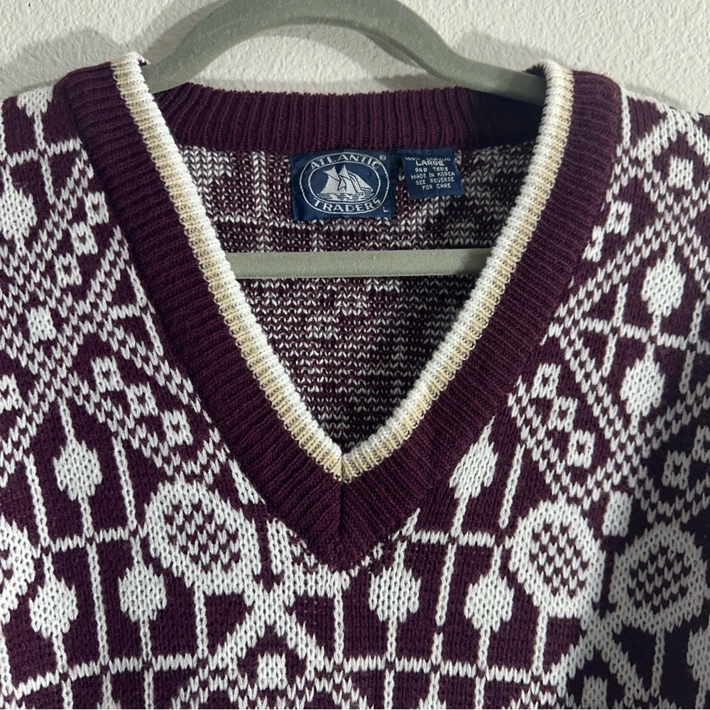 vintage Atlantic traders V-neck sweater men  tennis racket on the lower band. - Picture 3 of 5